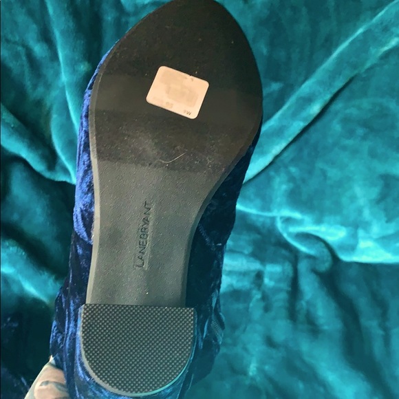 Lane Bryant Blue Crushed Velvet Heeled Booties - Picture 3 of 6